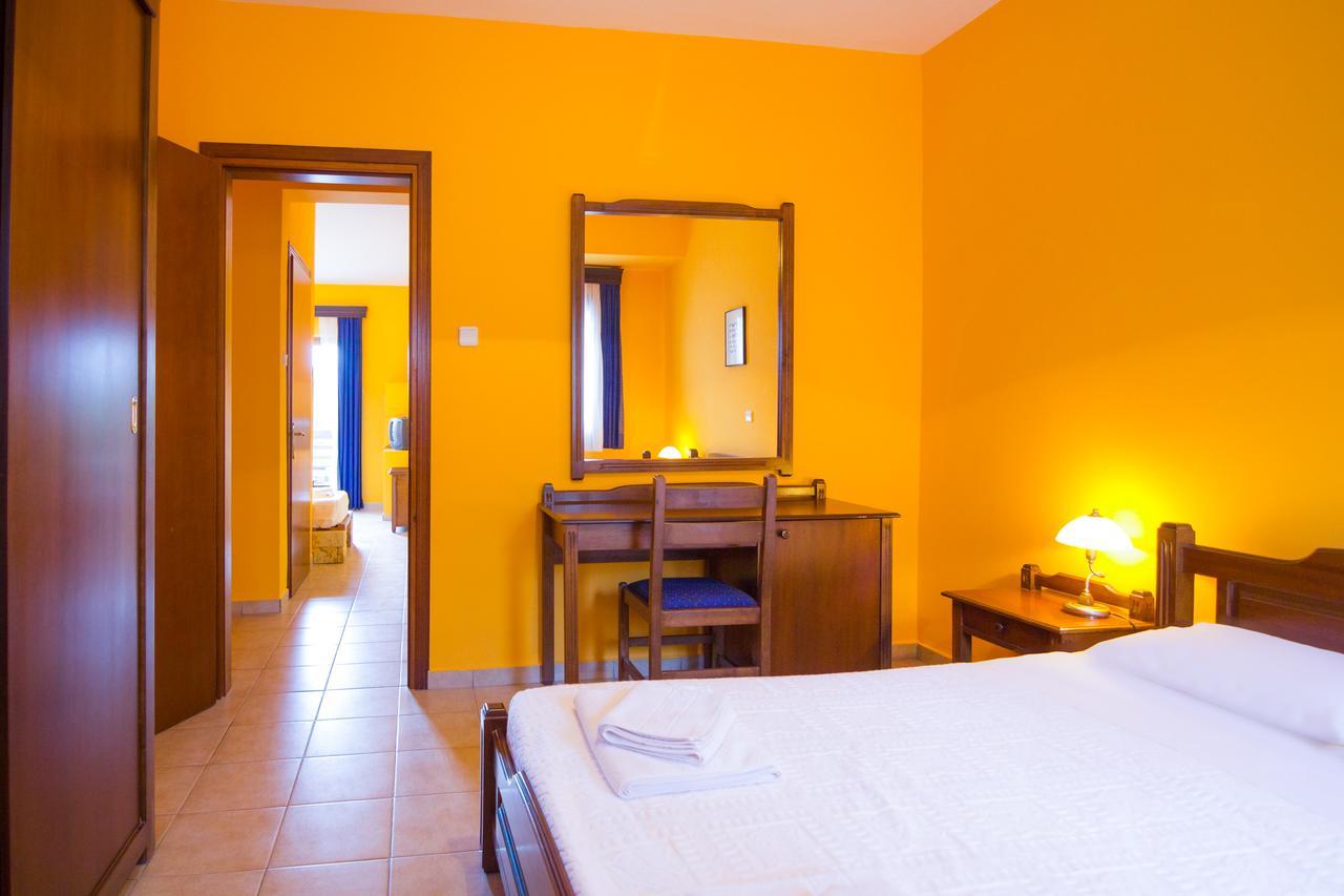 Hotel Filosxenia Roxani Country House Marónia Zewnętrze zdjęcie