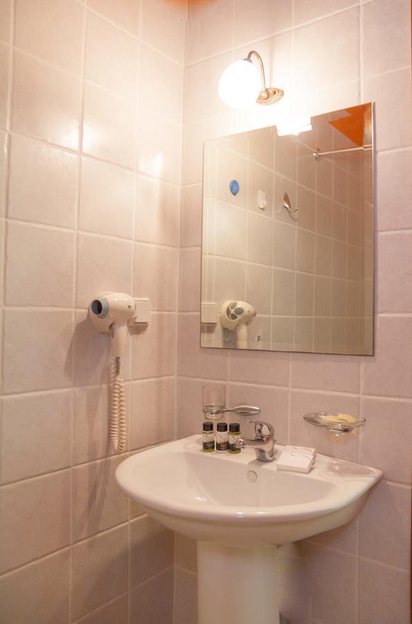 Hotel Filosxenia Roxani Country House Marónia Zewnętrze zdjęcie